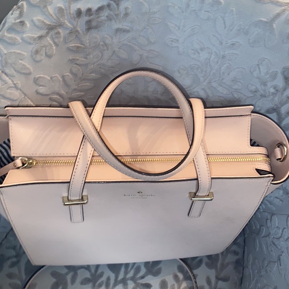 Large pink Kate Spade purse with crossbody strap - Picture 13 of 13